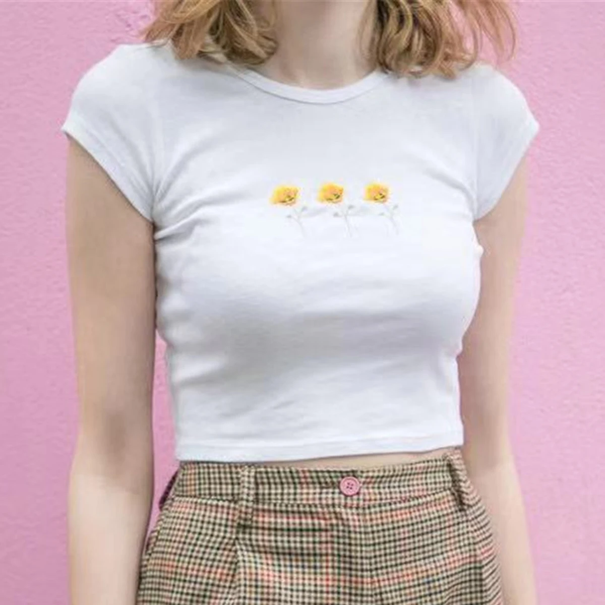 Vintage Kvetinové Výšivky T Shirt Nové 2020 Lete Krátky Rukáv Harajuku Plodín Top Sexy Chic Streetwear Topy Bežné Ženy Tričko