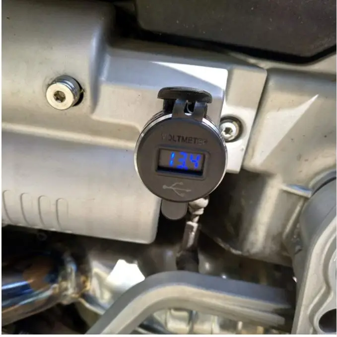 Zliatina hliníka na Rýchle Nabíjanie 3.0 Duálny USB nabíjačka pre BMW Motocykel Triumf Tiger Ducati Voltmeter QC 3.0 DIN Zásuvka na USB Modrá