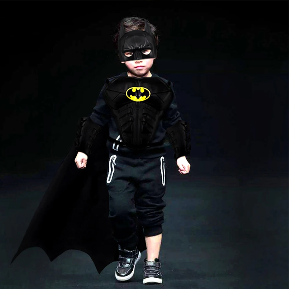 Batman Halloween Kostým Superhrdina Cosplay Batman Deti Anime Šaty Deti Strany Karneval Vyhovovali Maska Náprsník Brnenie Plášť