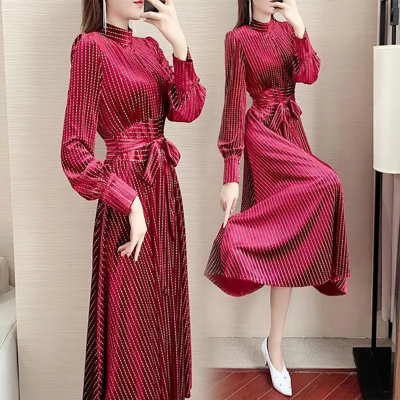 Bohyňa Ženy Elegantné Šaty Svetlé Dámske Šaty Prekladané Luxusné Vestido De Mulher Dlhý Rukáv Župan Femme Kórejský Šaty