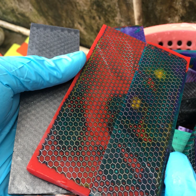 C-Tek Nôž rukoväť DIY materiál dosky Živice materiál Had zrna Honeycomb vzor Prak rukoväť