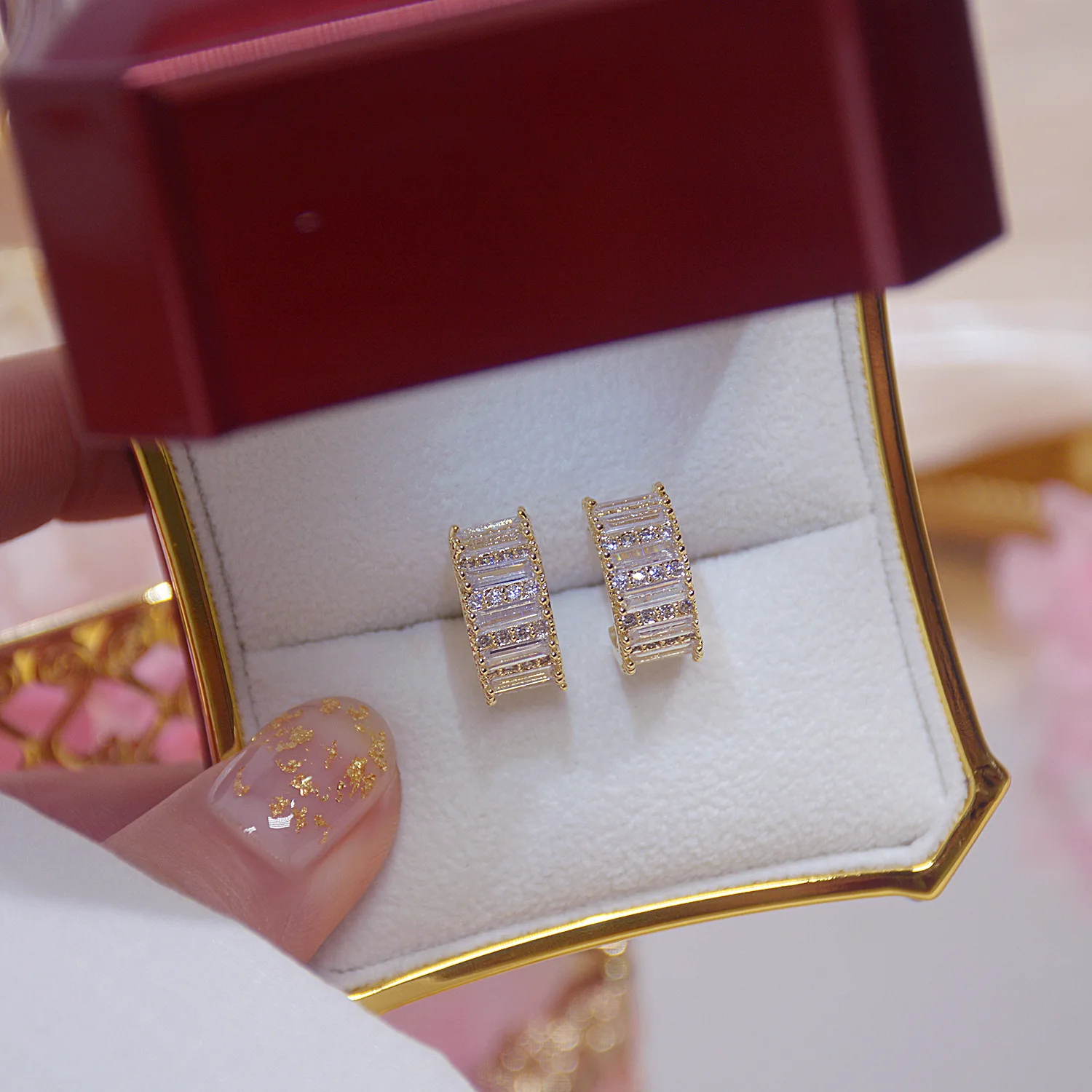 Nové Módne Šperky v Tvare C Micro-Intarzované Zirkón Nádherné 14K Skutočné Zlato Jednoduché Stud Náušnice pre Ženu, Prázdninový Denný Náušnice