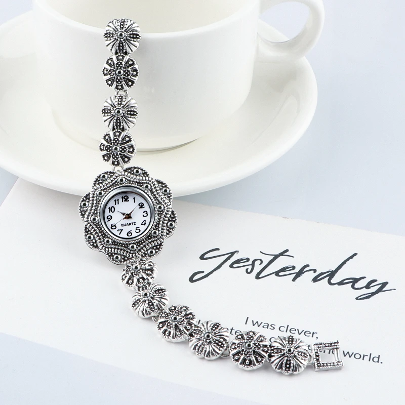 QINGXIYA Vlastnosti Ženy Náramok Hodiniek Plný Nehrdzavejúcej Ocele Módne Luxusné Crystal Sledovať Malé Dámske náramkové hodinky Quartz