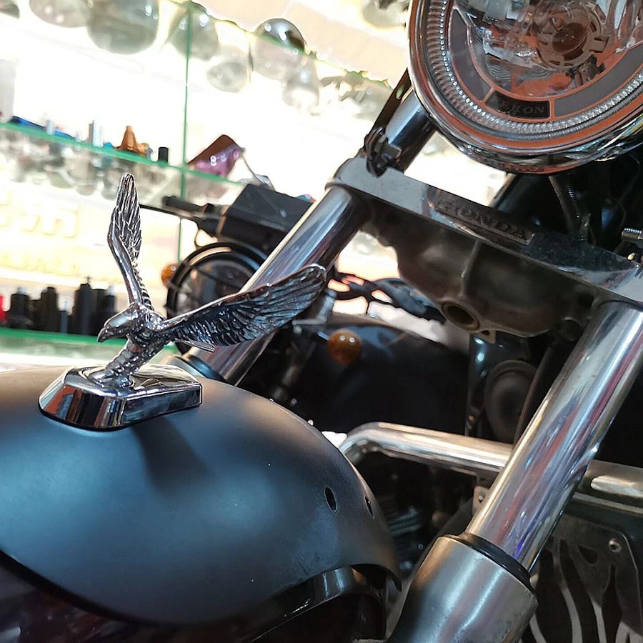 Univerzálne Motocyklové Časti Gold Chrome Eagle Hlavu Ornament Skúter Predný Blatník Mud Guards Zliatiny Socha Na Honda Triumf Ducati