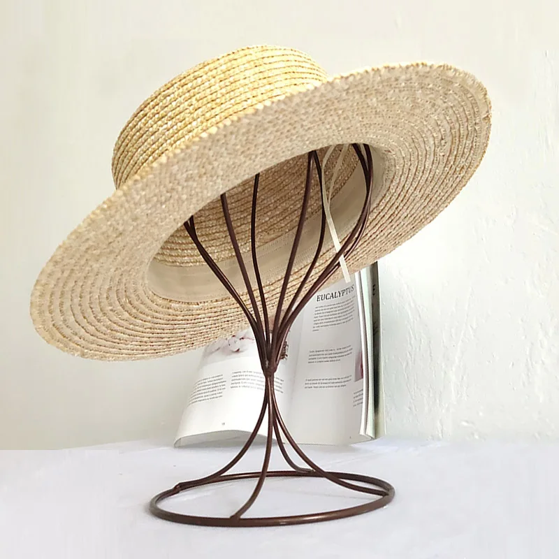 Ženy letný Klobúk Flat Top Prírodnej slamy klobúk slamený Klobúk Dámy Šaty, Klobúk Beach Sun Hat Biela Čierna Bodka Páse s nástrojmi Slnko Klobúk Kuntucky Derby