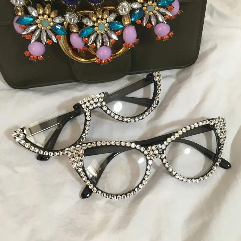 2 Vzory Hot Ženy, Luxusné Crystal slnečné okuliare Drahokamu Mačka Oči Slnečné okuliare pre ženy Dekorácie