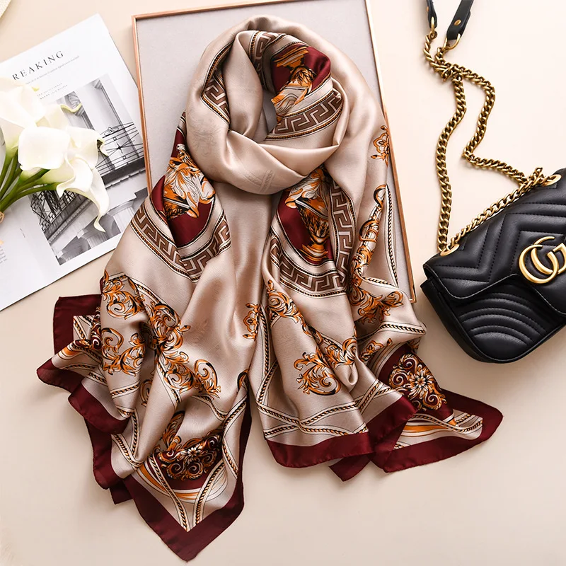 2020 new vysoká kvalita imitácia hodvábu Dámy šátek elegantný kvetinový tlač ženy šatku 5 farby k dispozícii opaľovací krém šatka