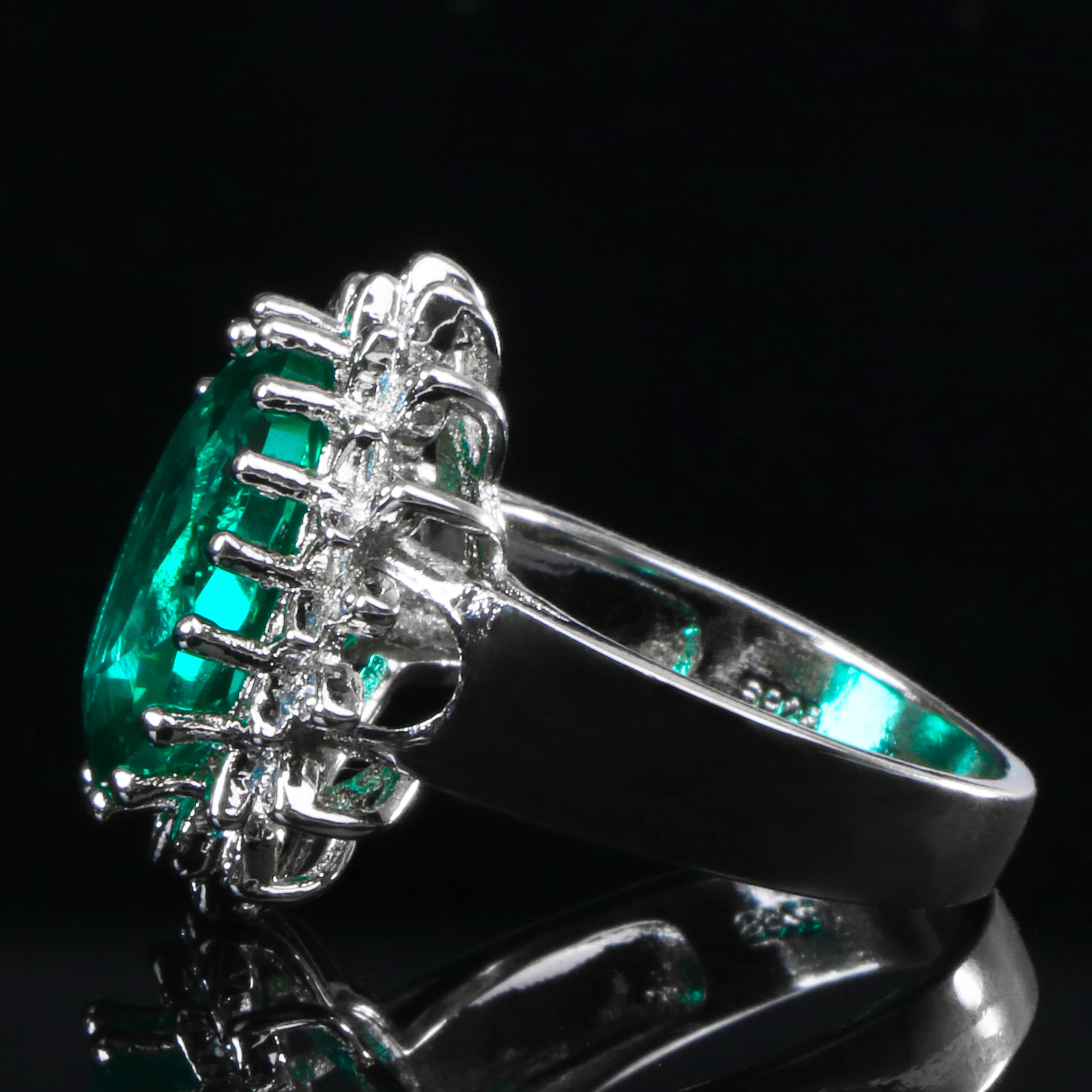Jellystory elegantným oválnym tvarom emerald drahokam prstene pre ženy 925 sterling silver módne šperky pre svadobné party veľkoobchod
