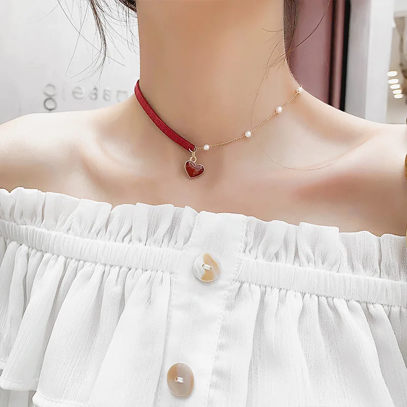 Južná Kórea Nové Srdce Červené Krásny Náhrdelník Pearl Clavicle Reťazec Krku Ornament Choker Golier Neckband Žena