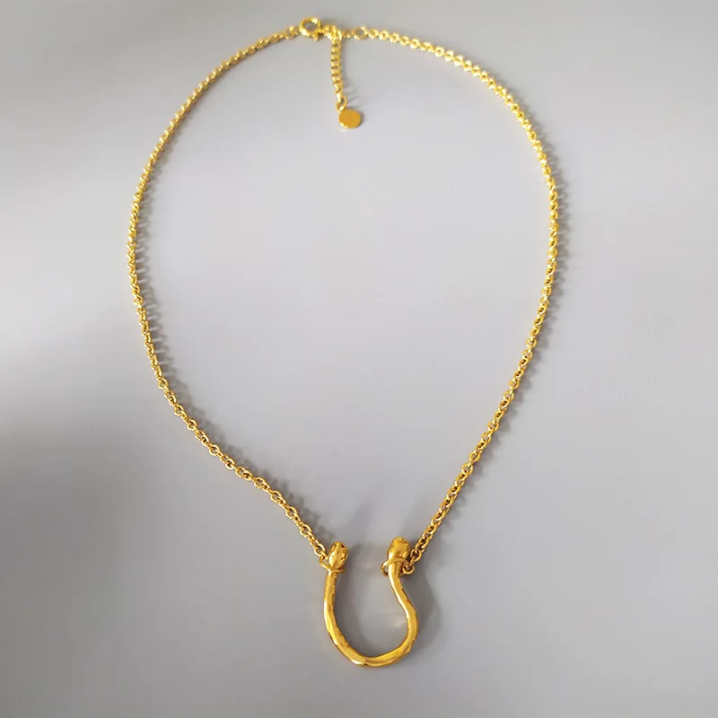 Nový náhrdelník ženy jednoduchý studený vietor šperky nika dizajn U náhrdelník študentov
