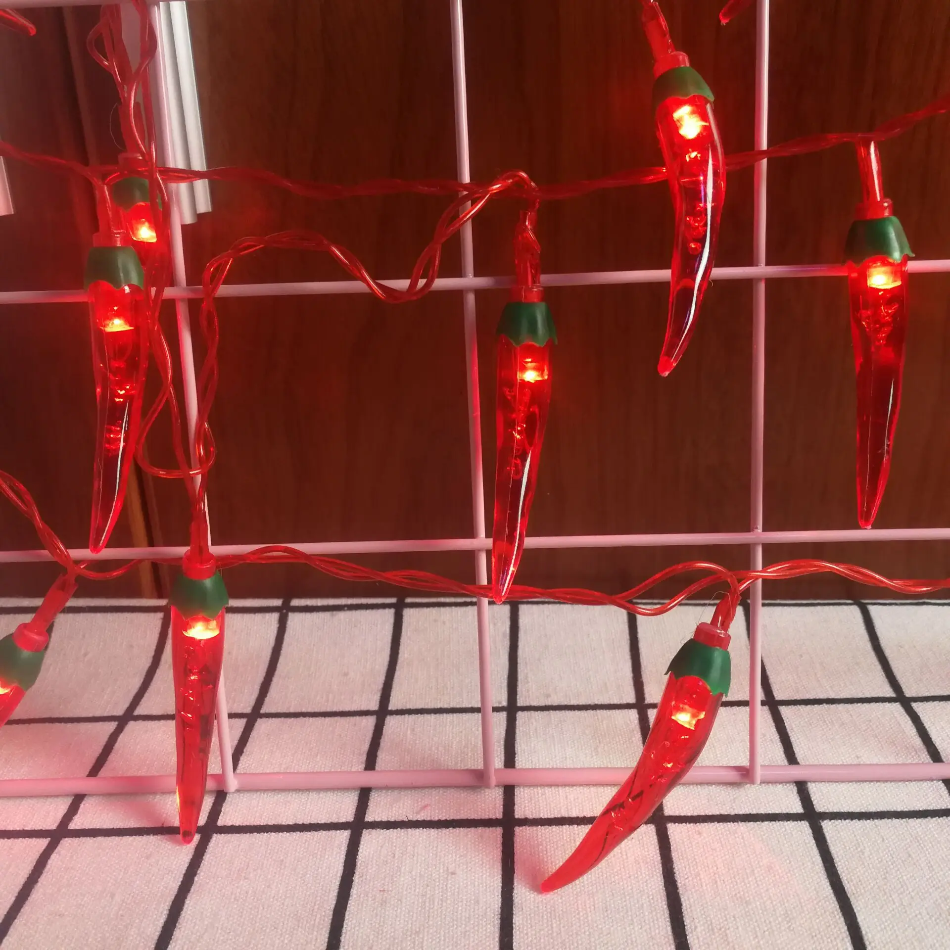 Vianočné Dekorácie Mimo 40LED Červené Čili Svetlo String Batérie Rozprávkových Svetiel Garland Dovolenku Svadobné Party Nový Rok Vlkovcový