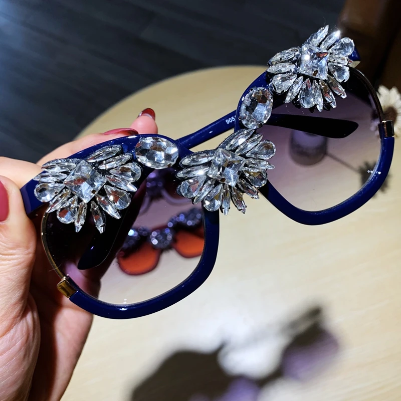 ženy slnečné okuliare značky dizajnér nadrozmerné okuliare Luxusné Daimond Tredy Dámy outdoor osobnosti slnečné okuliare UV400 oculos