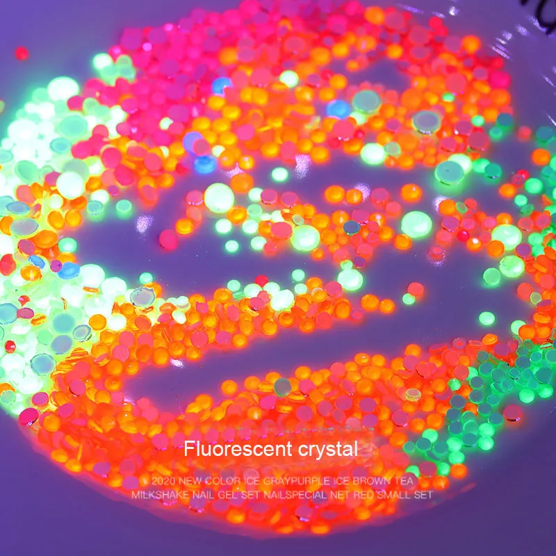 Crystal Fluorescencie, Nail Art, Kamienky Zmiešané veľkosť Dekorácie Lesk Drahokamov 3D, Manikúra Dekorácie Príslušenstvo Nástroj