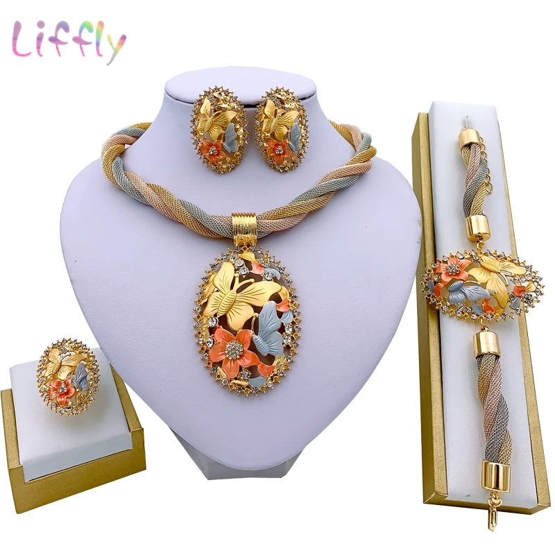 Dubaj Šperky Sady Svadobné Kúzlo Svadobné Farebné Náhrdelník Náramok, Náušnice, Prsteň Banquet Módne Šperky Crystal