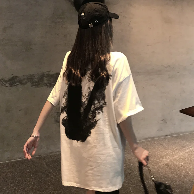 Gotický T Košele Ženy Harajuku T-shirt Nadrozmerná Lete Žeriav Čierne Biele Tričko Krátky Rukáv Top Hip Hop Ženy Oblečenie Anime