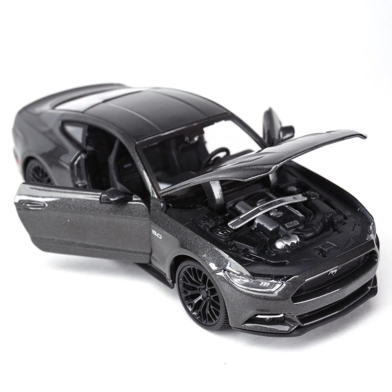 Maisto 1:24 Ford Mustang GT Športové Auto Statické Die Cast Vozidiel Zberateľskú Model Auta Hračky