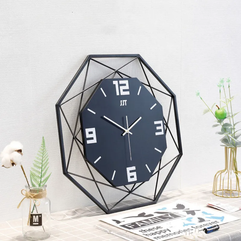 Nordic jednoduchý dizajn, štýl nástenné hodiny tvorivé obývacia izba Svietiace hodiny dreva, kremeňa domov hodiny módne závesné hodinky