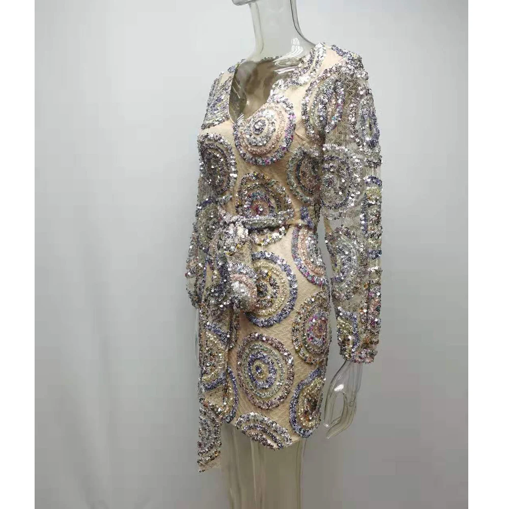 Nové Žien Flash Sequin šaty Hlboké V-krk Dlhý rukáv Bežné Mini Letné šaty S Pásom A2961