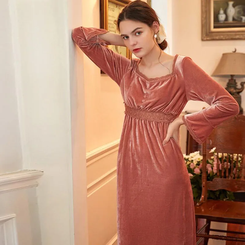 Phoentin Vintage velvet nightdress Žien Jeseň nightgown long-sleeve sexy šaty Elegantné Sleepwear Princezná domáce oblečenie FG211
