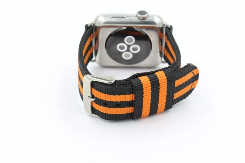 URVOI pásmo pre apple hodinky Série 6 SE 5 4 321 NATO Tkané nylon popruh pre iwatch módny štýl vzor s strieborná/čierna pracka