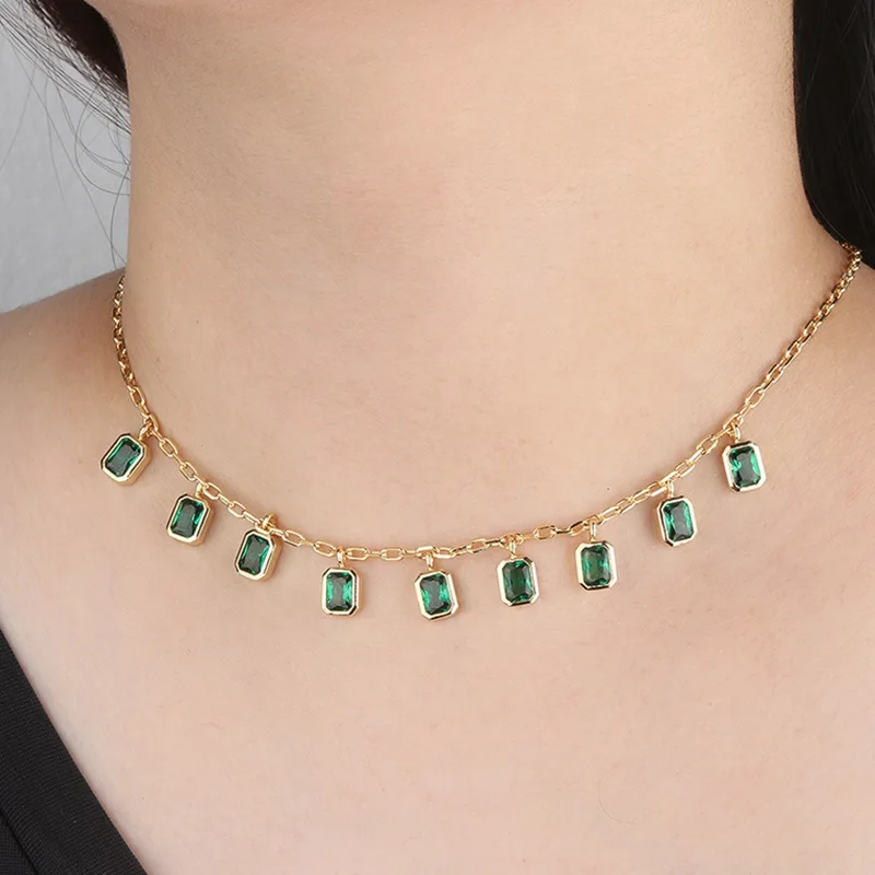 Zlato, Meď Prívesok Náhrdelník Nastaviť Na Malý Štvorec Zelenej Bielymi Zirkónmi módne náhrdelníky pre ženy šperky 2019 vyhlásenie