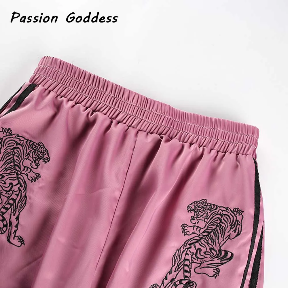 Ženy Dargon Tiger Výšivky Black Pink Cool Moto Nohavice Strane Prúžok Tepláky Vysoký Pás Hárem HipHop Nohavice Pantalon TrackPants