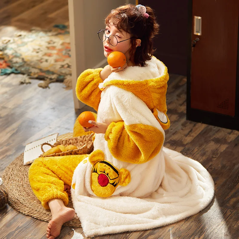 Ženy Sleepwear Plus Veľkosť Oblečenie Nightgown Zimné Pyžamo Nastaviť Voľné Verzia S Kapucňou Udržať V Teple Stredné Štýl Intenzifikácia Pyžamá