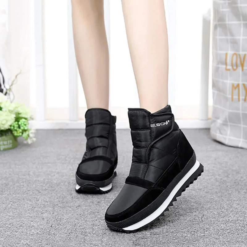 Ženy čižmy 2021 módne solid non-slip nepremokavá zimná obuv ženy topánky plyšové teplé dámske topánky háku&slučky členková obuv